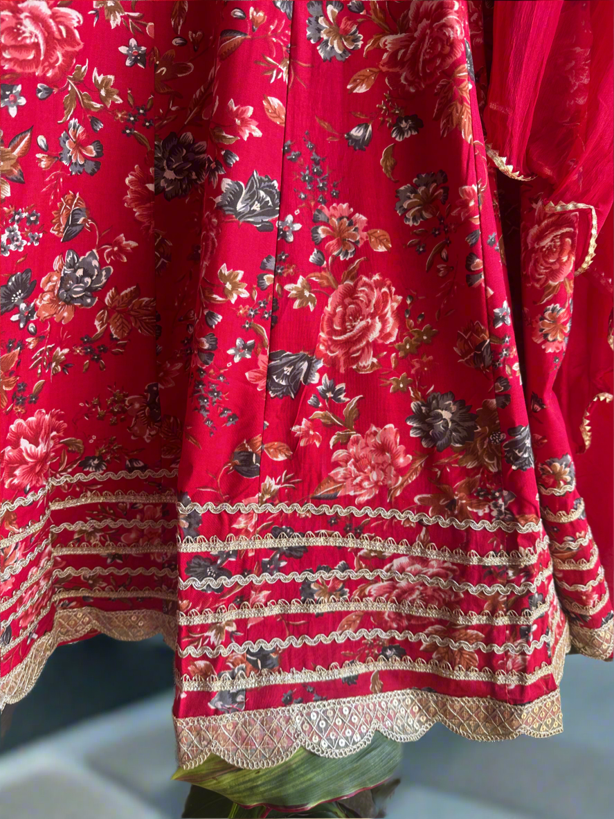 Rose Blossom Suit Set