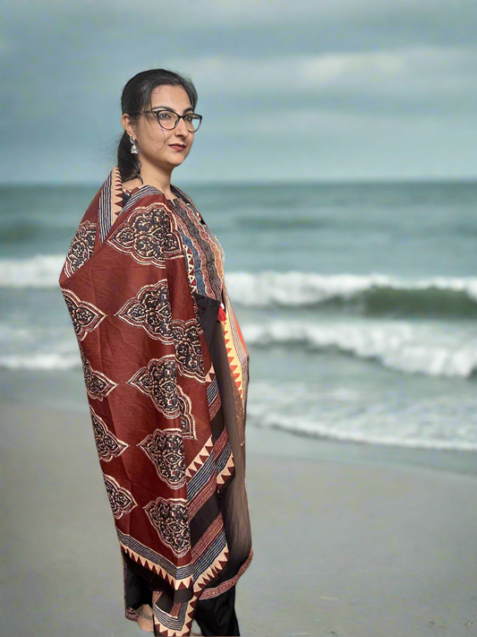 Kalagram Tales – Ajrakh-Inspired Cotton Suit Set