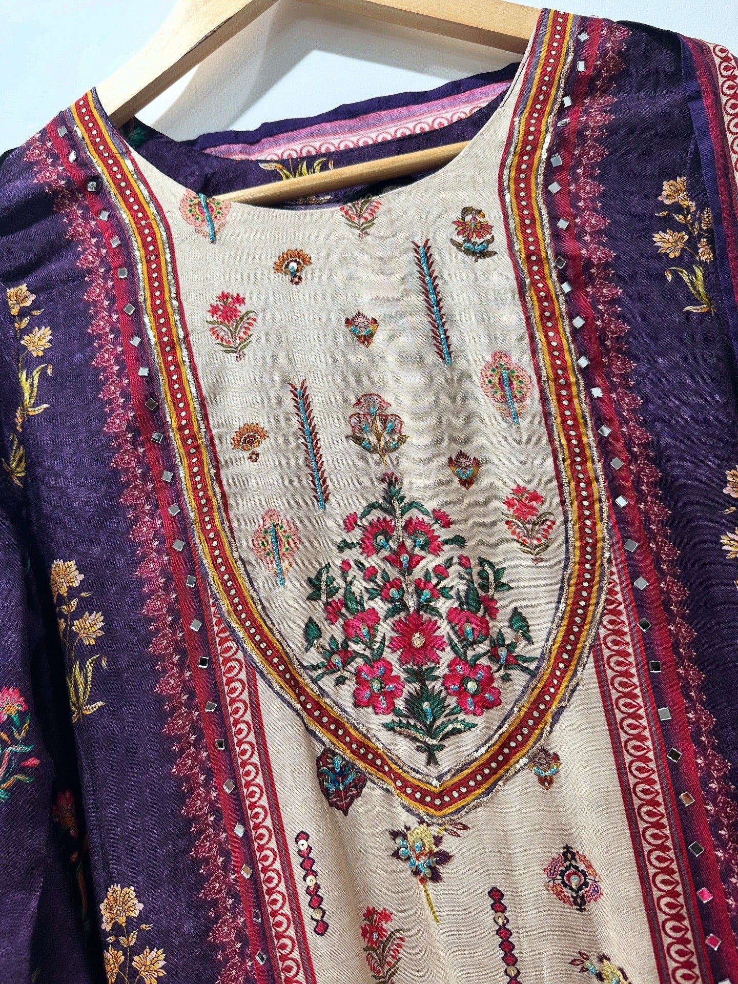 Elegant Violet Floral Printed Muslin Suit Set