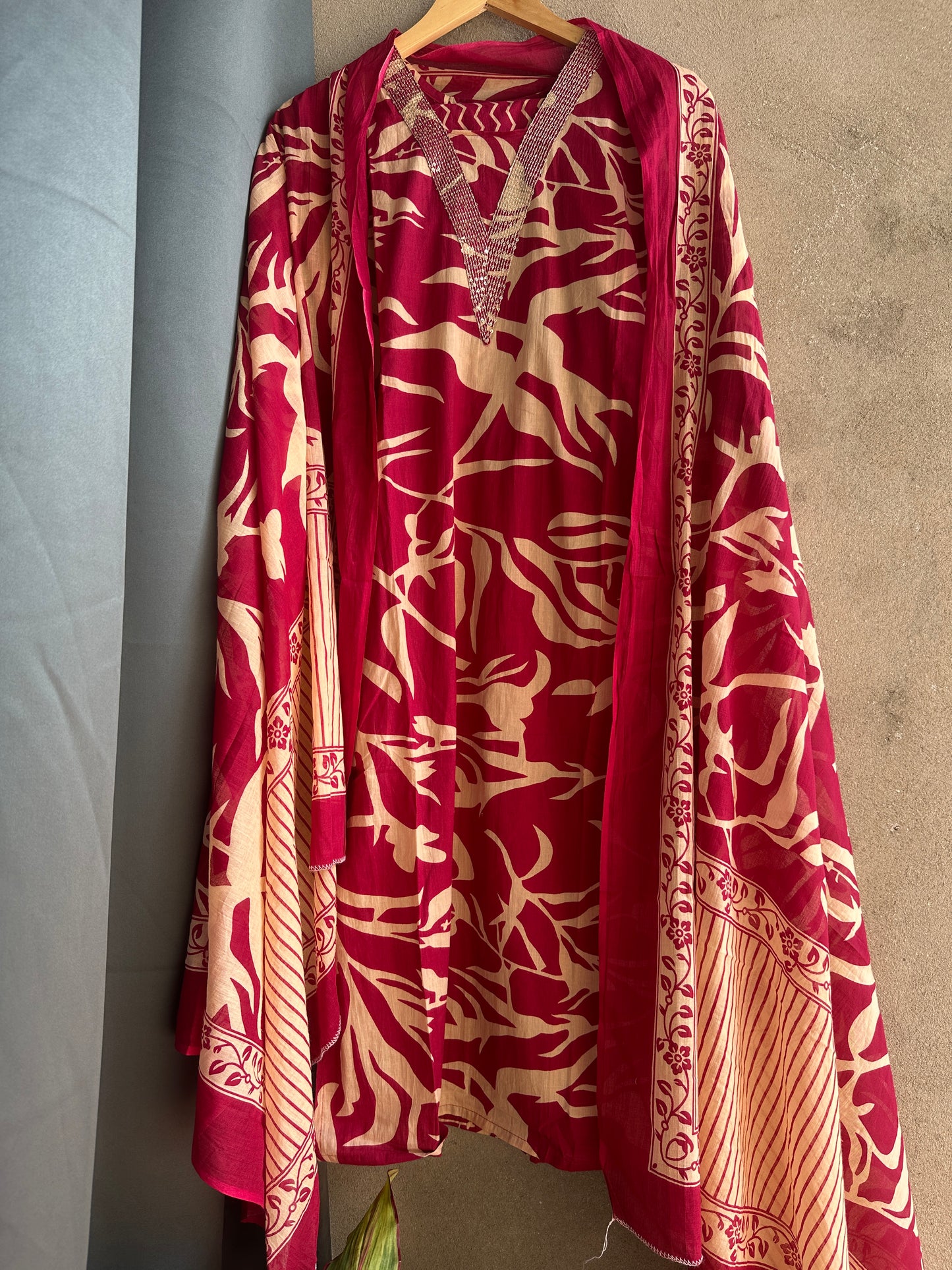 Noor-e-Gulab – Sippi Work Flex Cotton Suit Set